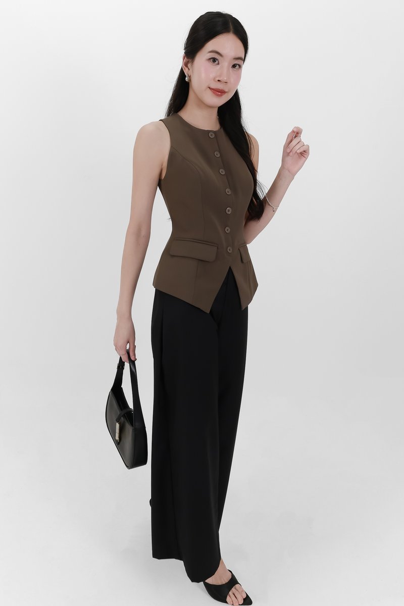 Sey Side Pleat Midwaist Pants in Black