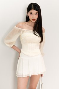 Oli Off-shoulder Corset Top in Pale Yellow
