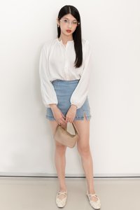 PREORDER | Phoebe Pearl Button Blouse in White