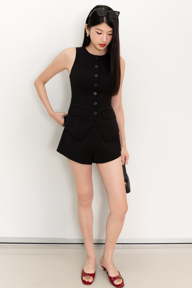 Corie Co-ord Flare Shorts in Black