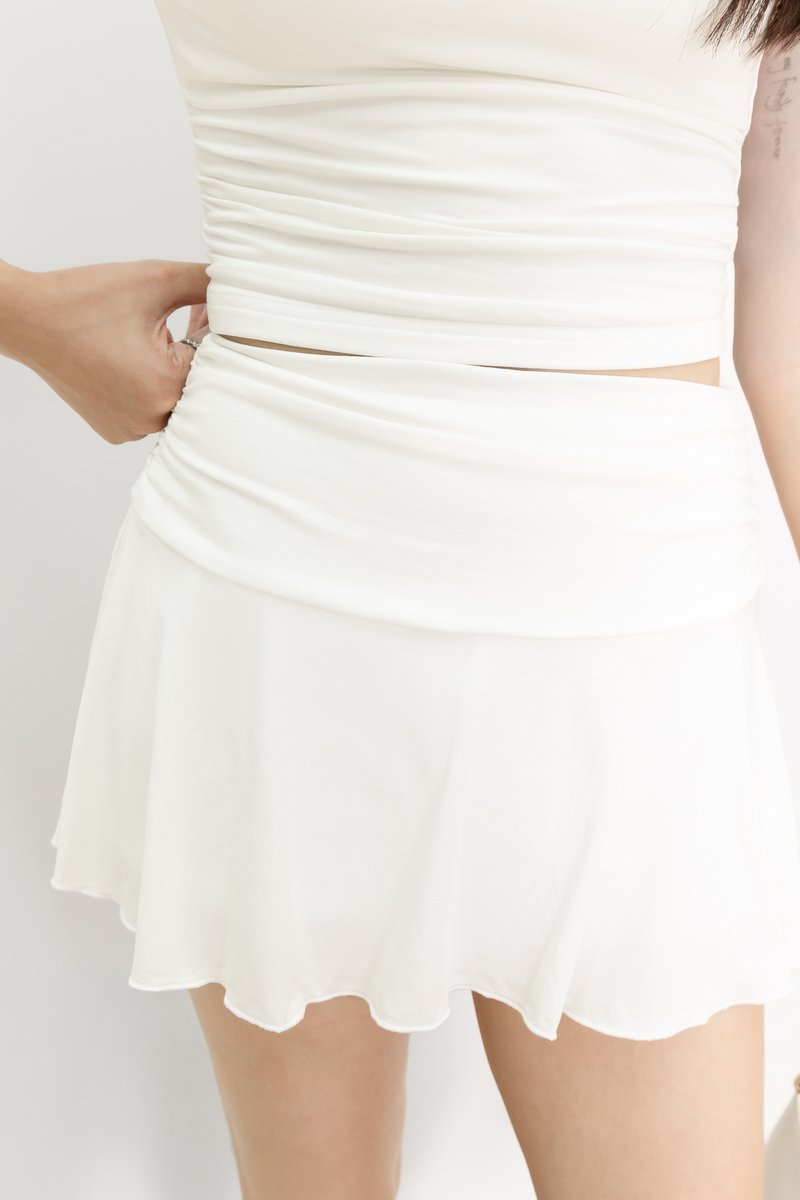 Cleo Co-ord Mid Waist Skorts in White