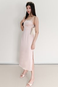 EVENT EXCLUSIVE | Leanda Lace Trim Midaxi Dress in Light Pink