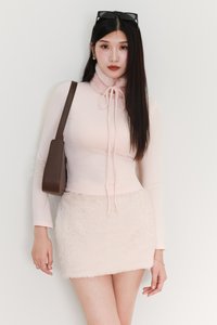 Hudsie High Neck Sleeved Top in Light Pink