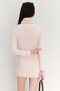 Hudsie High Neck Sleeved Top in Light Pink