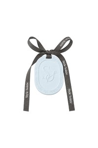 GWP100 | Scent Tablet ( Random )