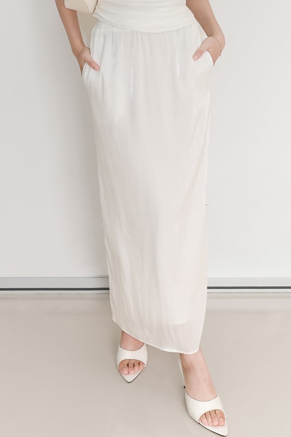 Taeci Textured Co-ord Midaxi Skirt in White