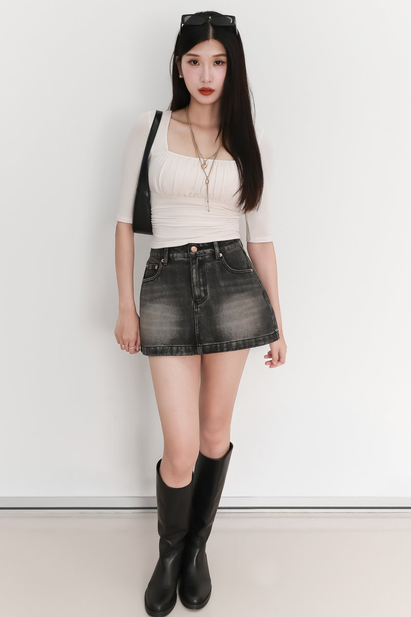 EVENT EXCLUSIVE | Deyrin Denim Skorts in Black Wash