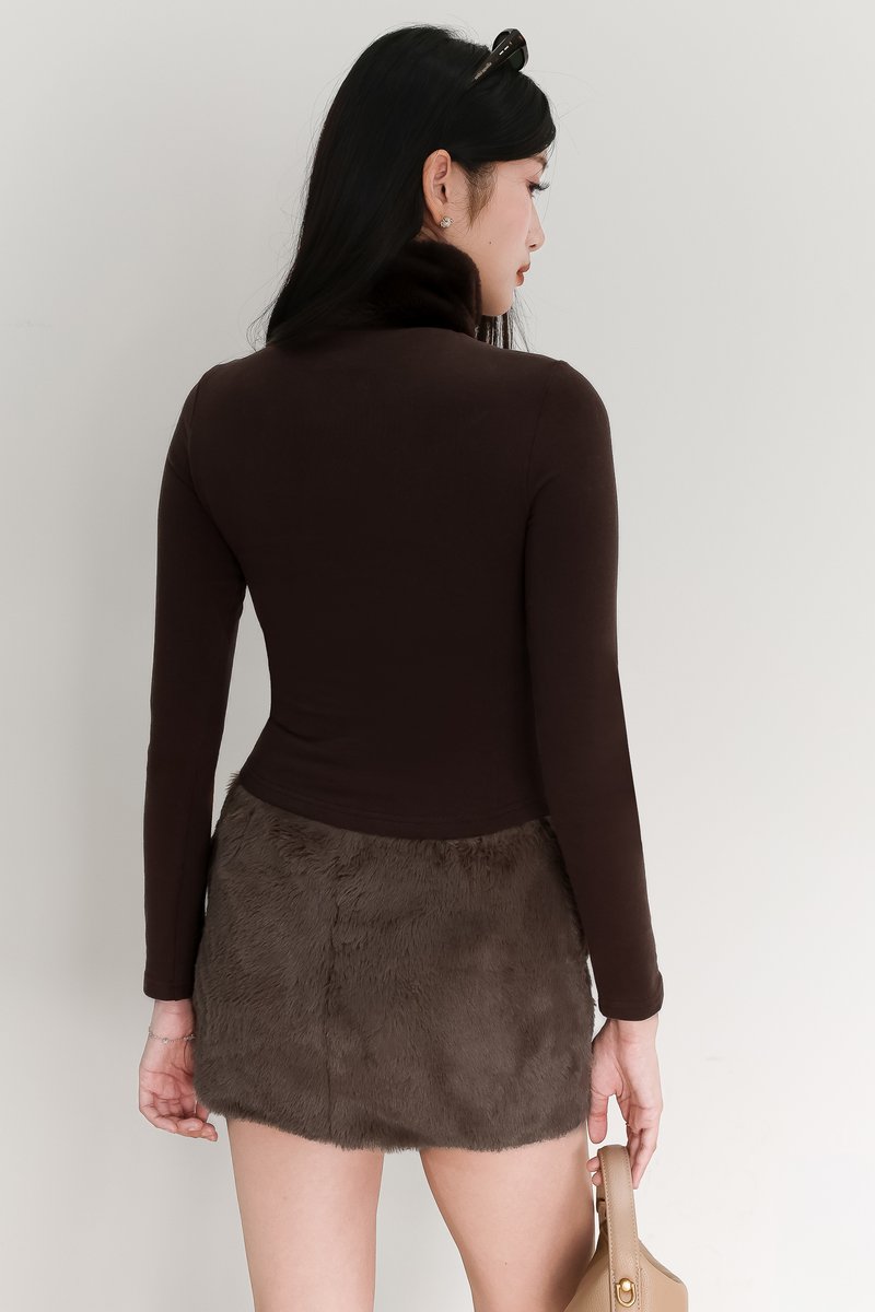 Hudsie High Neck Sleeved Top in Dark Brown