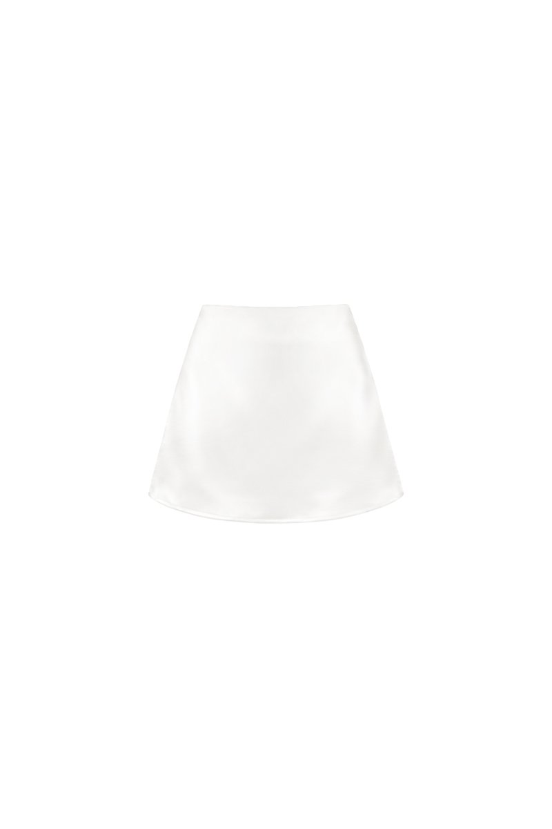 EVENT EXCLUSIVE | Serryn Satin Co-ord Skorts in White
