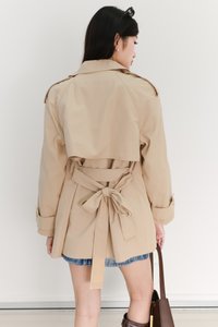 Tamie Trench Coat in Beige Khaki
