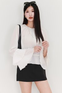 SALES EXCLUSIVE | Tenrie Textured Sleeved Top Tube Set in White