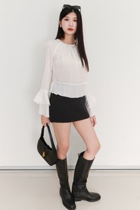 SALES EXCLUSIVE | Tenrie Textured Sleeved Top Tube Set in White