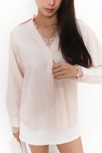 Loe Lace Trim Shirt in Light Pink