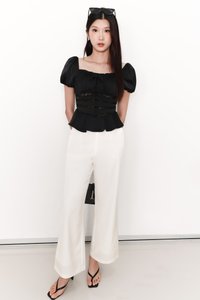 Perla Puffy Sleeved Top in Black