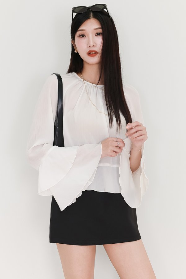 SALES EXCLUSIVE | Tenrie Textured Sleeved Top Tube Set in White