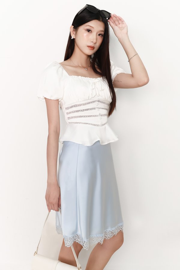 Perla Puffy Sleeved Top in White