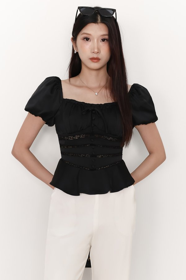 Perla Puffy Sleeved Top in Black