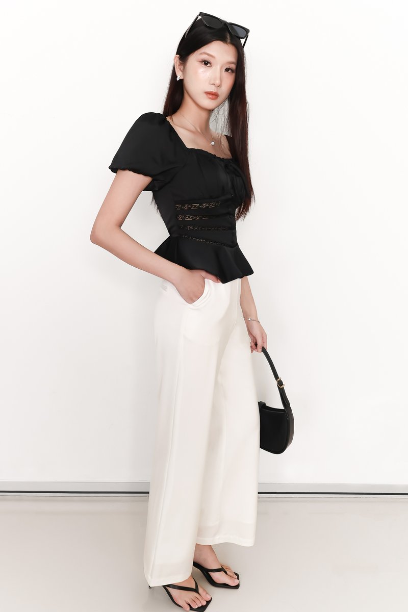 Perla Puffy Sleeved Top in Black