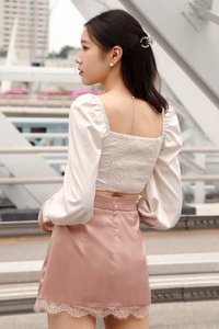 DEFECT395 | Lianne Lace Satin Skorts in Dusty Blush in S DEFECT395 | Lianne Lace Satin Skorts in Dusty Blush in S