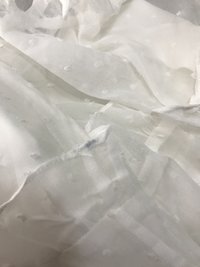 DEFECT134 | Sellia Swiss Dot Midi in White