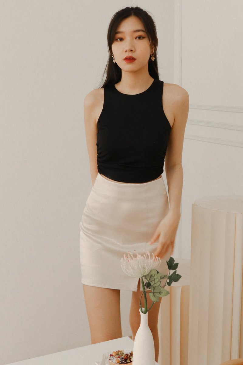 DEFECT477 | Seline Satin Skorts in Pearl White in M
