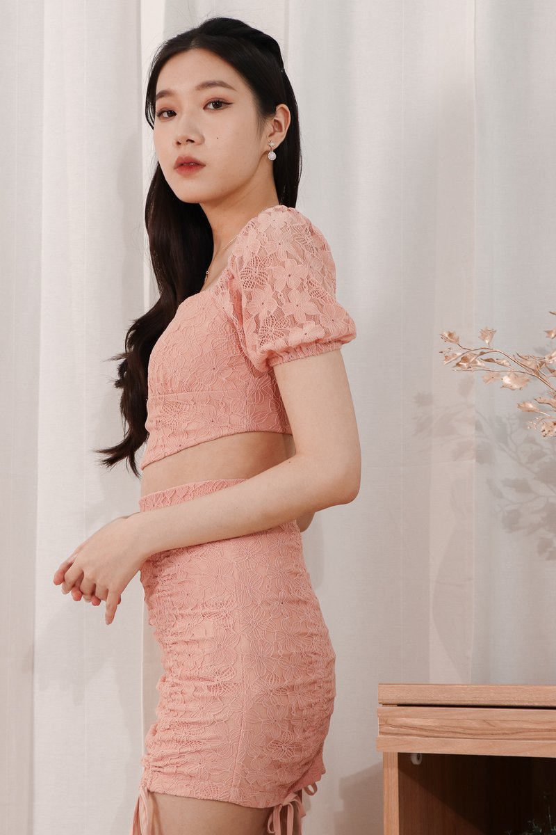 Lorenda Lace Co-ord Skorts in Coral Blush