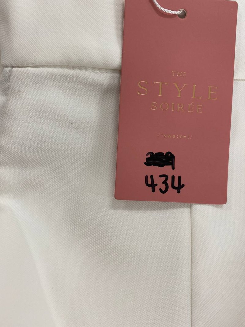 DEFECT434 | Panelled Highwaist Pants in White in M