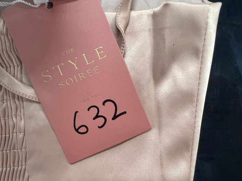 DEFECT632 | Adelia Seashell Top in Blush in S
