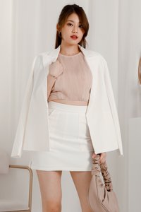 DEFECT | Brandy Oversized Blazer in Cream White in XS  DEFECT | Brandy Oversized Blazer in Cream White in XS