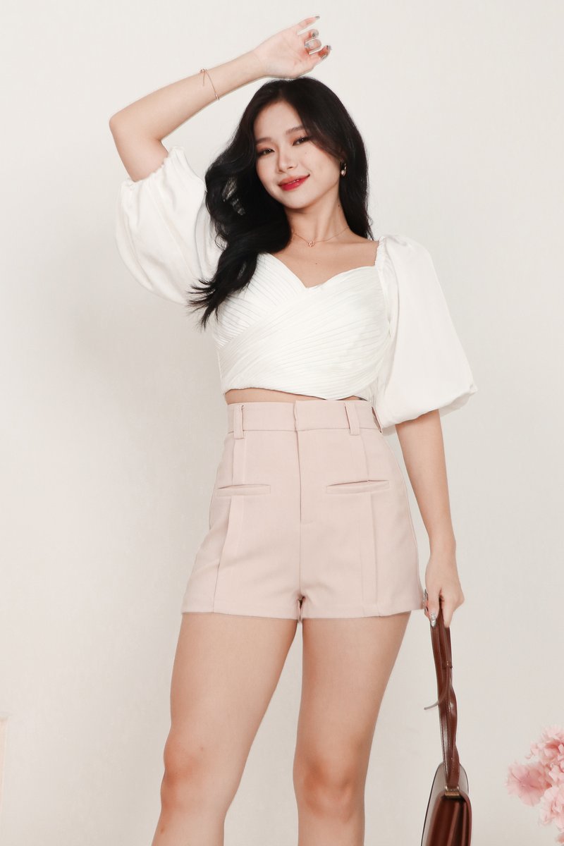 Theo Tailored Shorts in Sand Nude