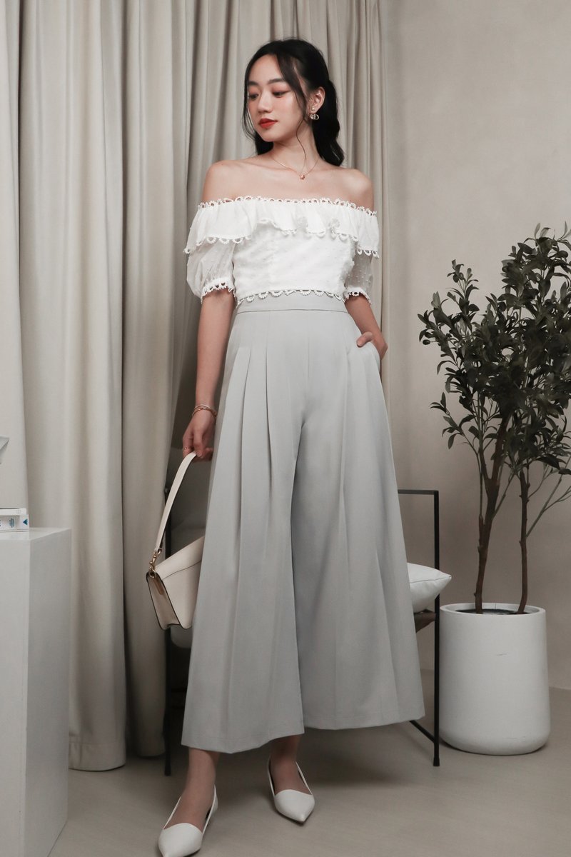 Shiloh Swiss Dot Off Shoulder Blouse in White