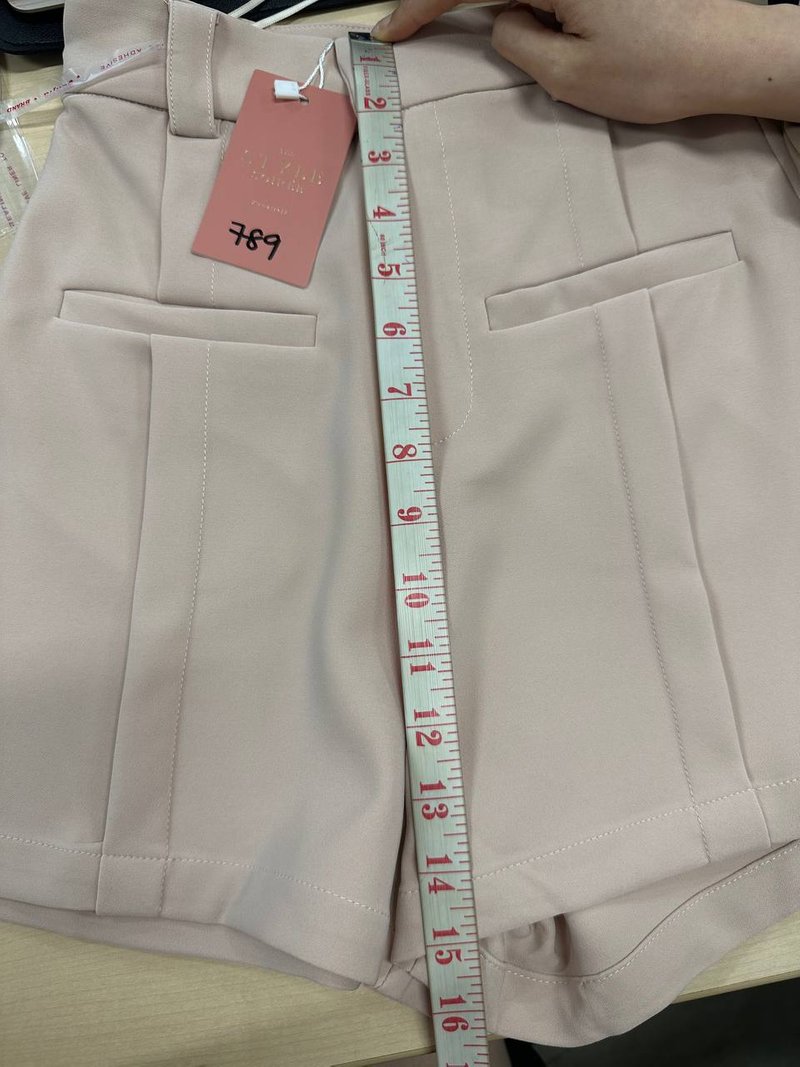 Theo Tailored Shorts in Sand Nude