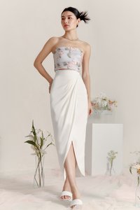 DEFECT | Deliana Drape Satin Midi in White in XS DEFECT | Deliana Drape Satin Midi in White in XS