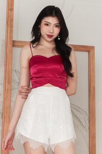 Sadie Satin Sweetheart Top in Magenta