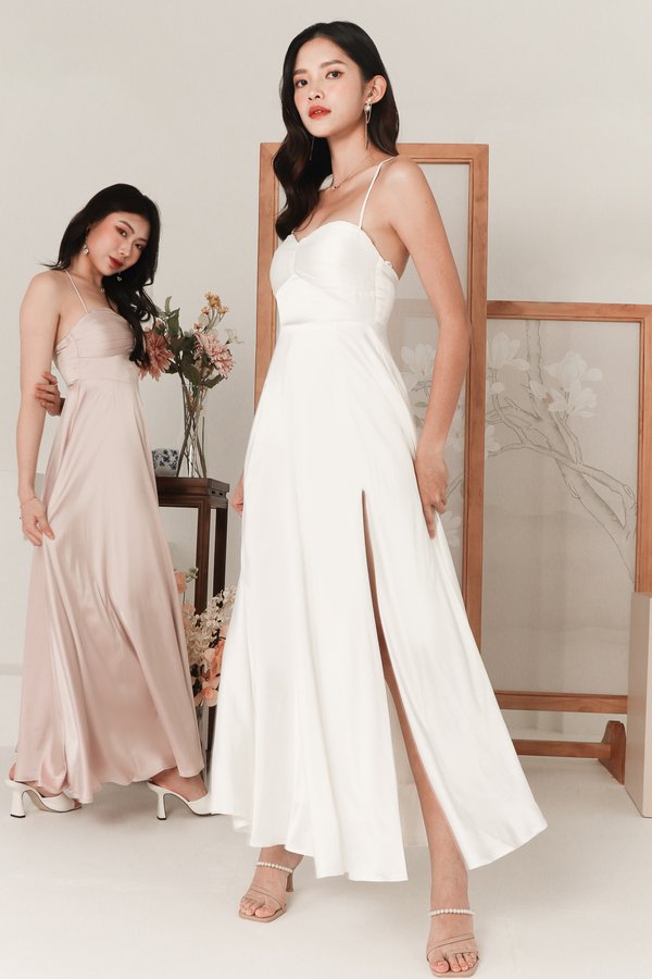 DEFECT | Claire Cross Back Maxi in White in M