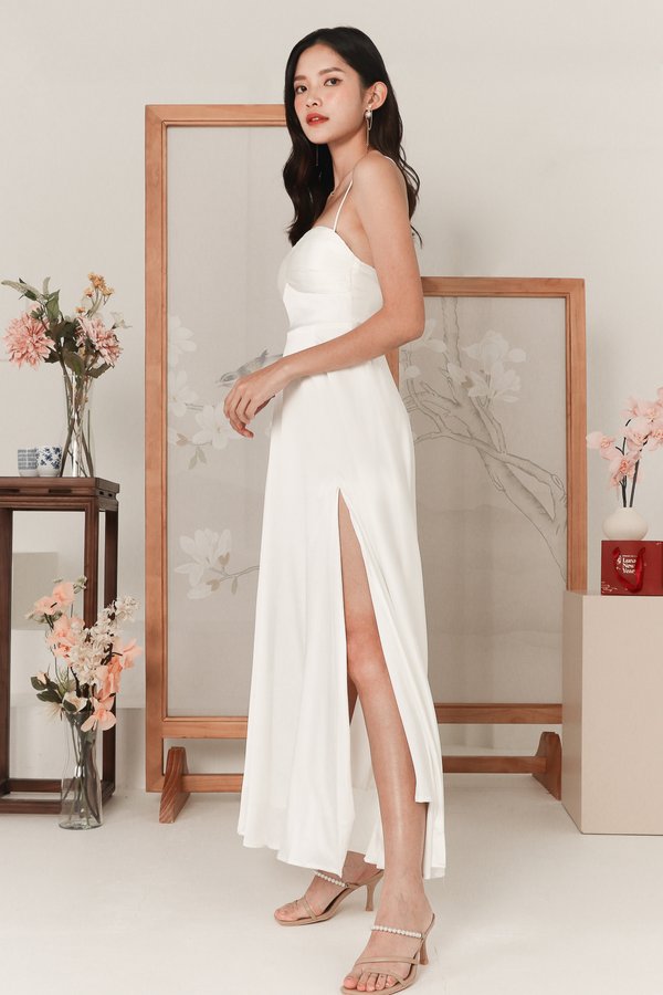 DEFECT | Claire Cross Back Maxi in White in XS / S