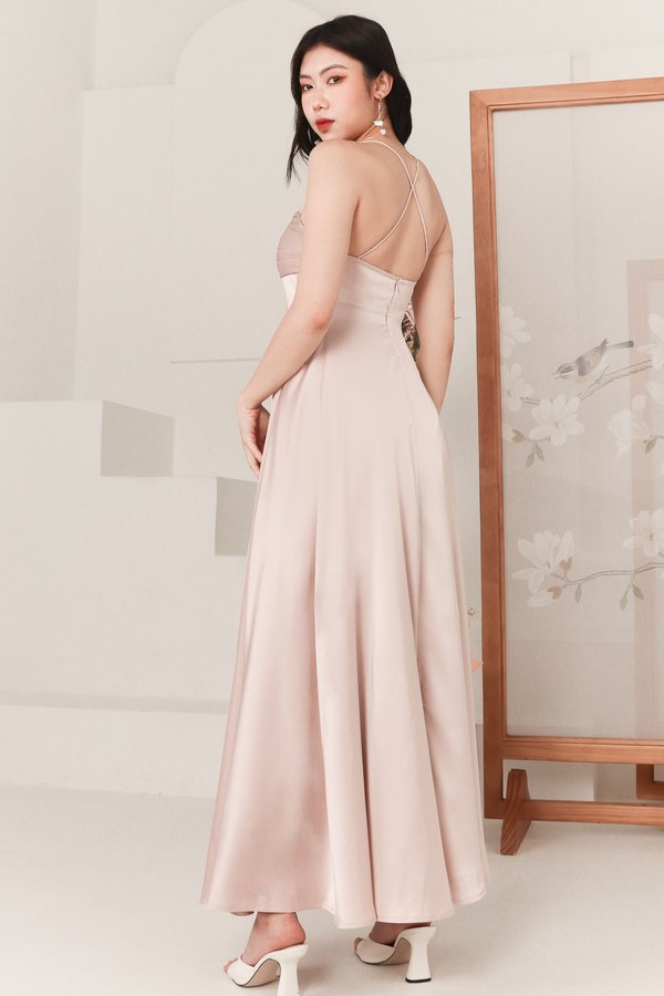 DEFECT | Claire Cross Back Maxi in Pink in L