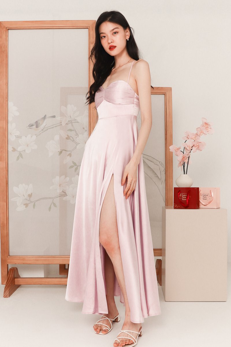 DEFECT | Claire Cross Back Maxi in Lilac in M DEFECT | Claire Cross Back Maxi in Lilac in M