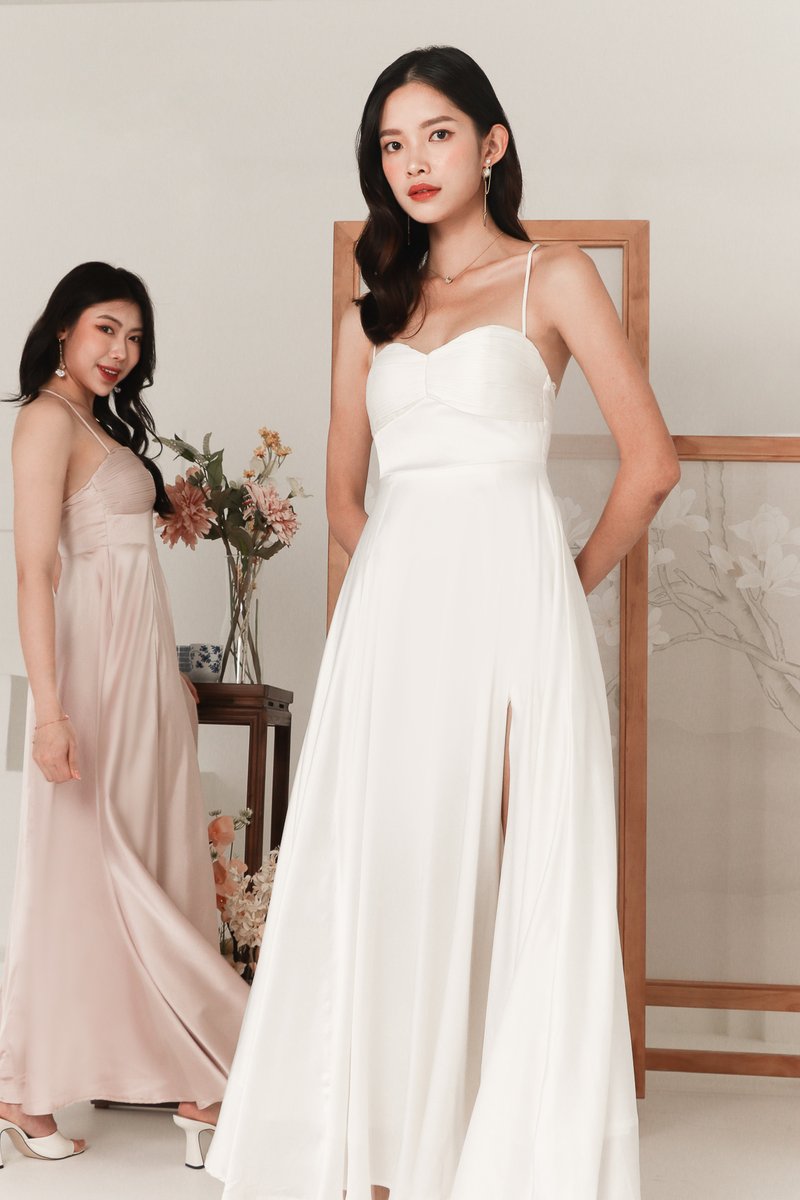 DEFECT | Claire Cross Back Maxi in White in XS / S